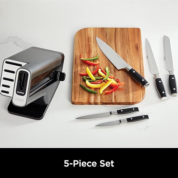 Ninja Foodi StaySharp Knife Block with Integrated Sharpener, 5-Piece Knife Set includes Chef, Bread, Slicing, Utility, Paring Knives, Stainless Steel K32005UK, Black