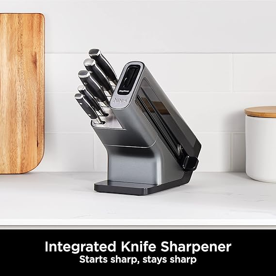 Ninja Foodi StaySharp Knife Block with Integrated Sharpener, 5-Piece Knife Set includes Chef, Bread, Slicing, Utility, Paring Knives, Stainless Steel K32005UK, Black
