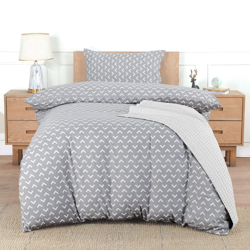 Utopia Bedding Duvet Cover Double - Soft Microfibre Polyester - Bedding Quilt Cover Set, with Pillow cases (Grey)